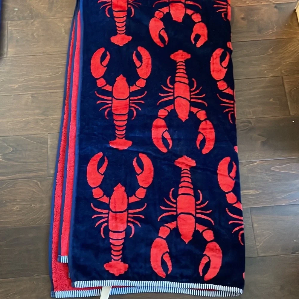 CARO Home Beach Towel Cotton Viscose Lobster print Blue red 36”x68”